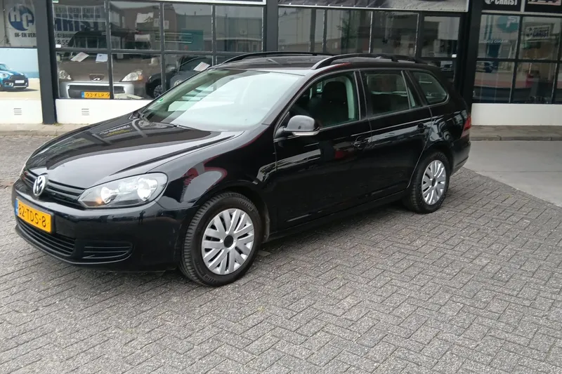 Volkswagen Golf (2012)