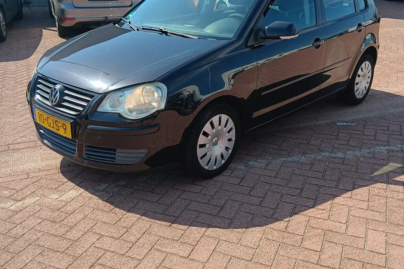 Volkswagen Polo (2008)
