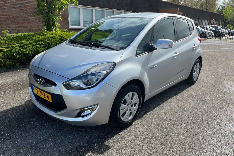 Hyundai ix20 (2013)
