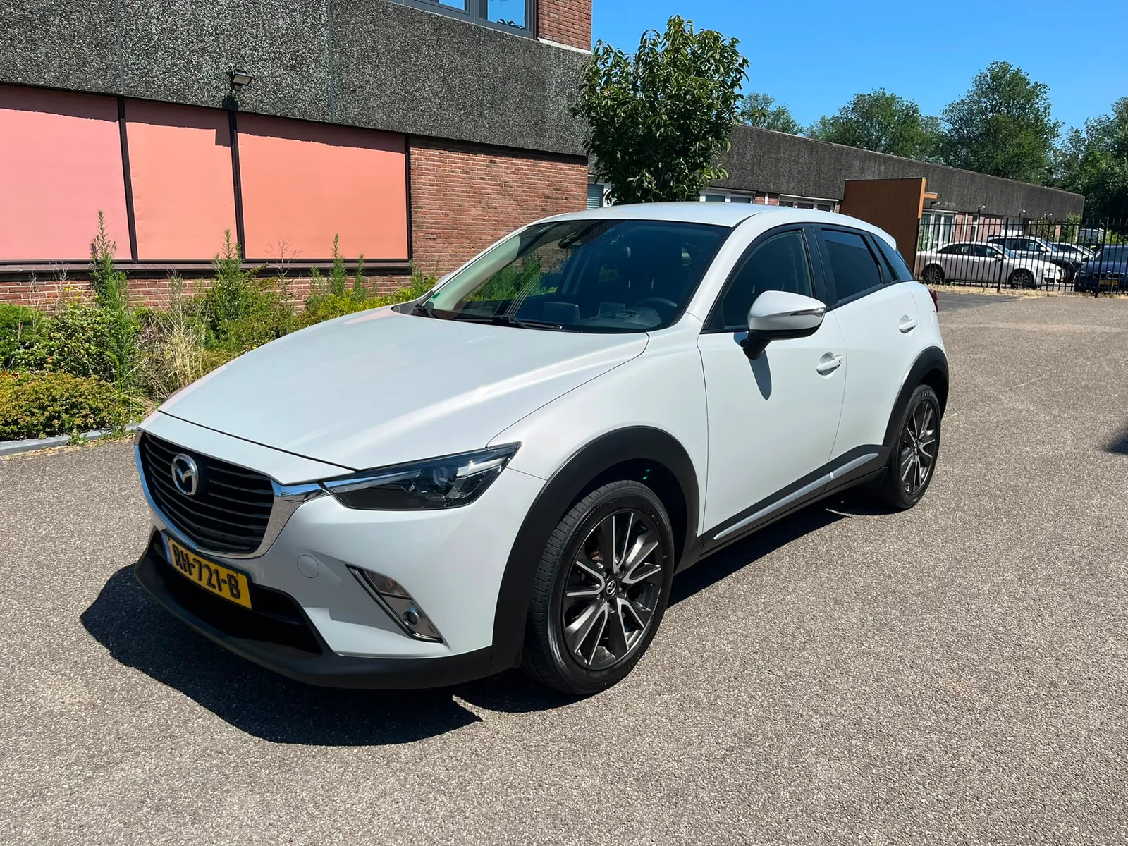 Mazda CX-3 (2015) — foto 1