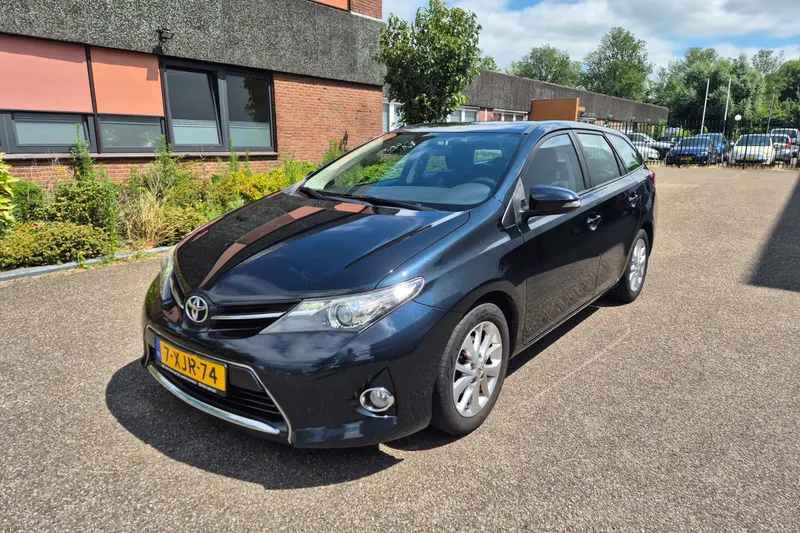Toyota Auris (2014)