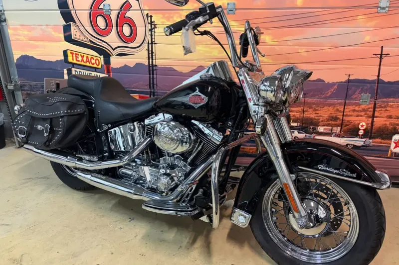 Harley-Davidson Heritage Softail Classic (2001)