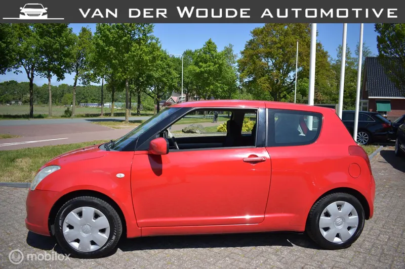 Suzuki Swift (2005)