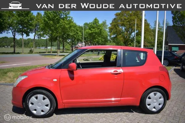 Suzuki Swift (2005) — foto 1