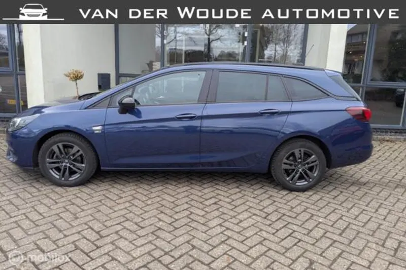 Opel Astra (2020)