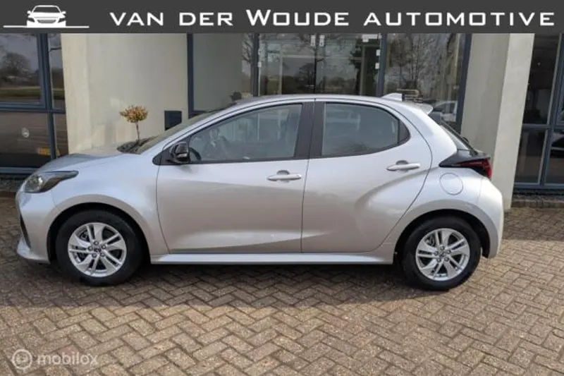 Mazda 2 (2024)