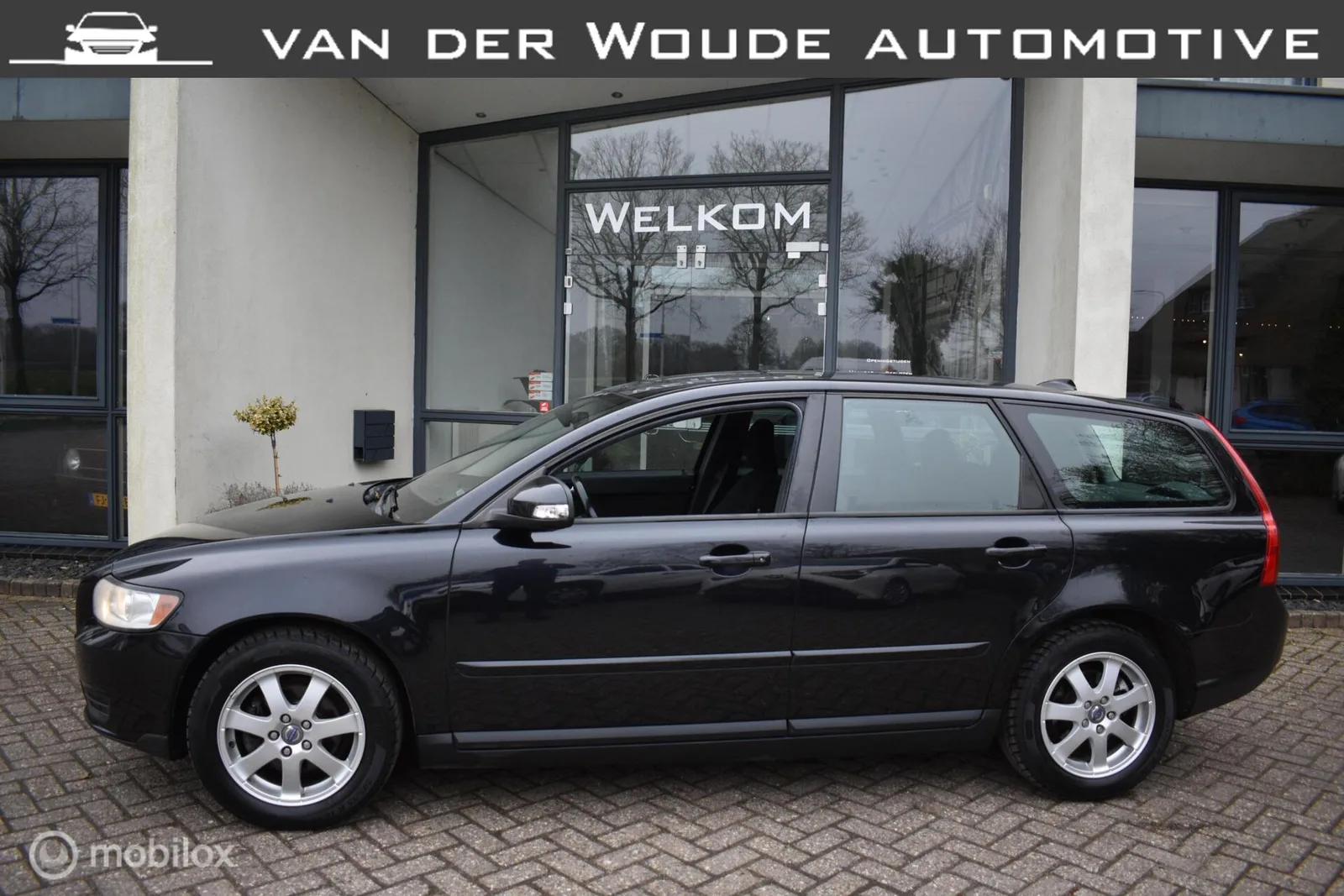 Volvo V50 (2010) — foto 1