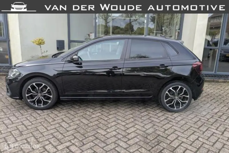 Volkswagen Polo (2023)