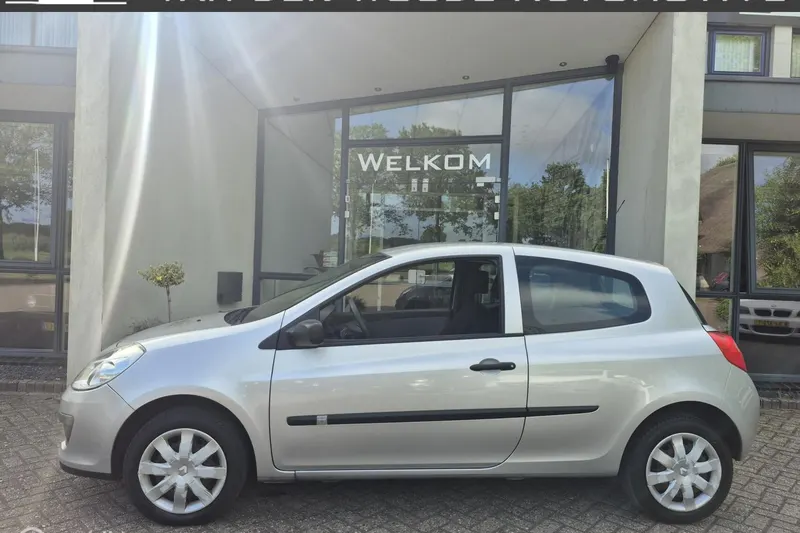 Renault Clio (2005)