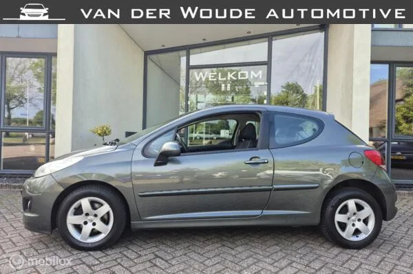 Peugeot 207 (2010) — foto 1