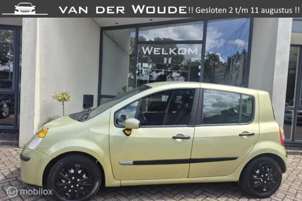 Renault Modus (2010) — foto 1