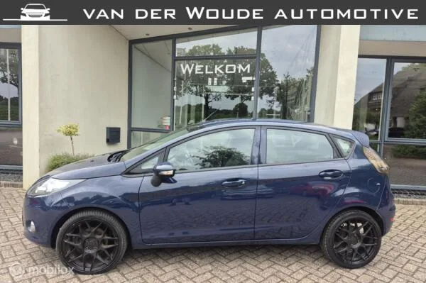 Ford Fiesta (2012) — foto 1