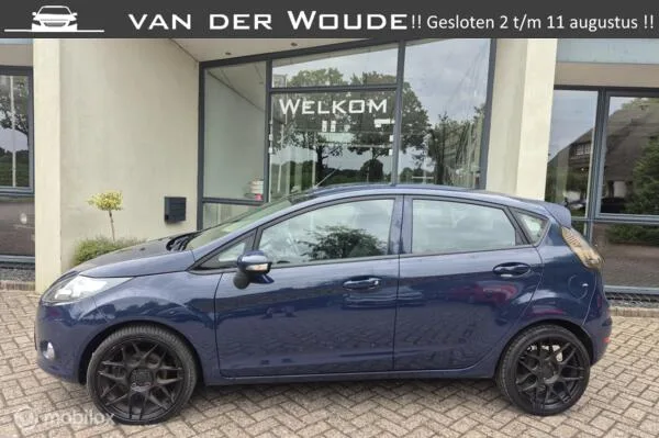 Ford Fiesta (2022) — foto 1