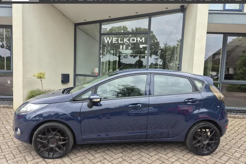 Ford Fiesta (2012)