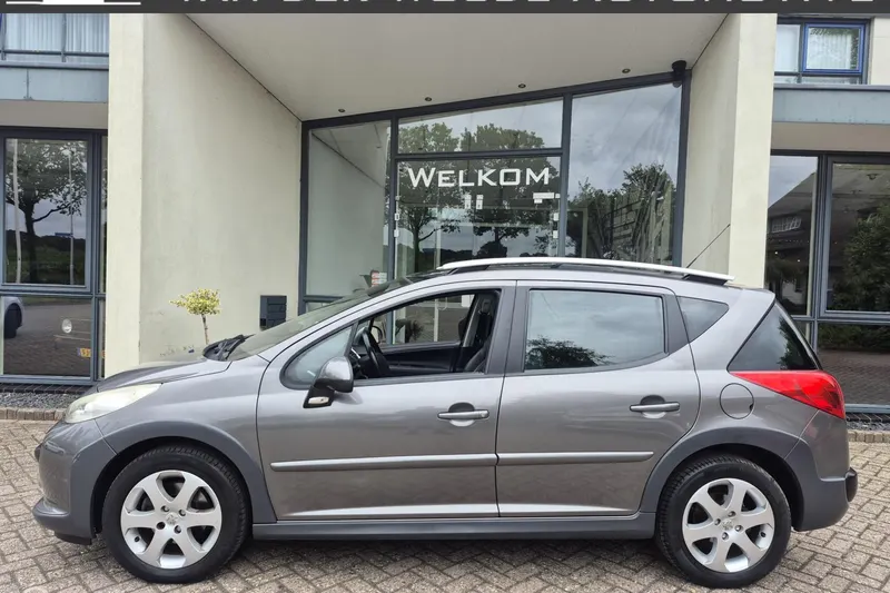 Peugeot 207 (2009)