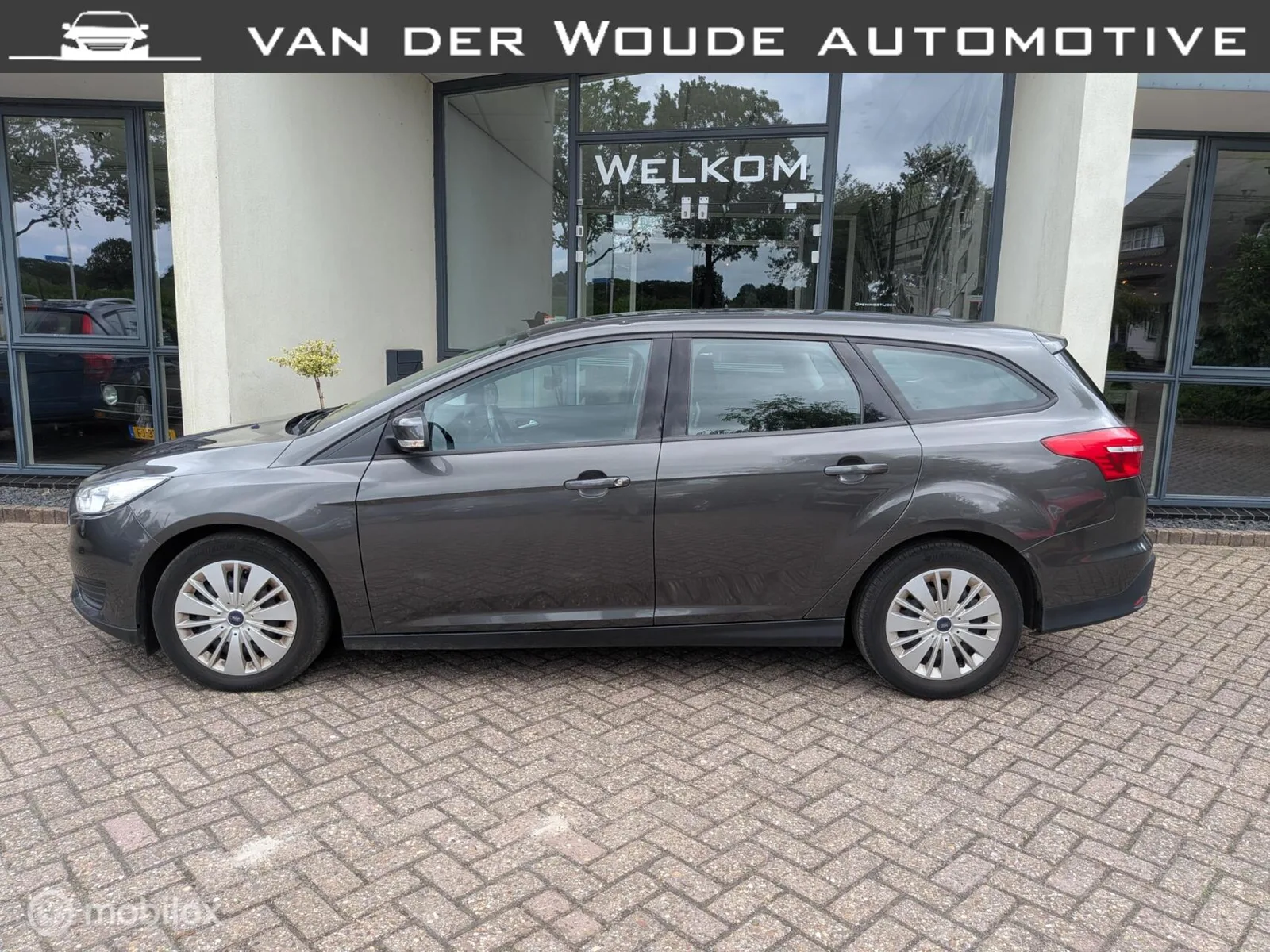 Ford Focus (2018) — foto 1