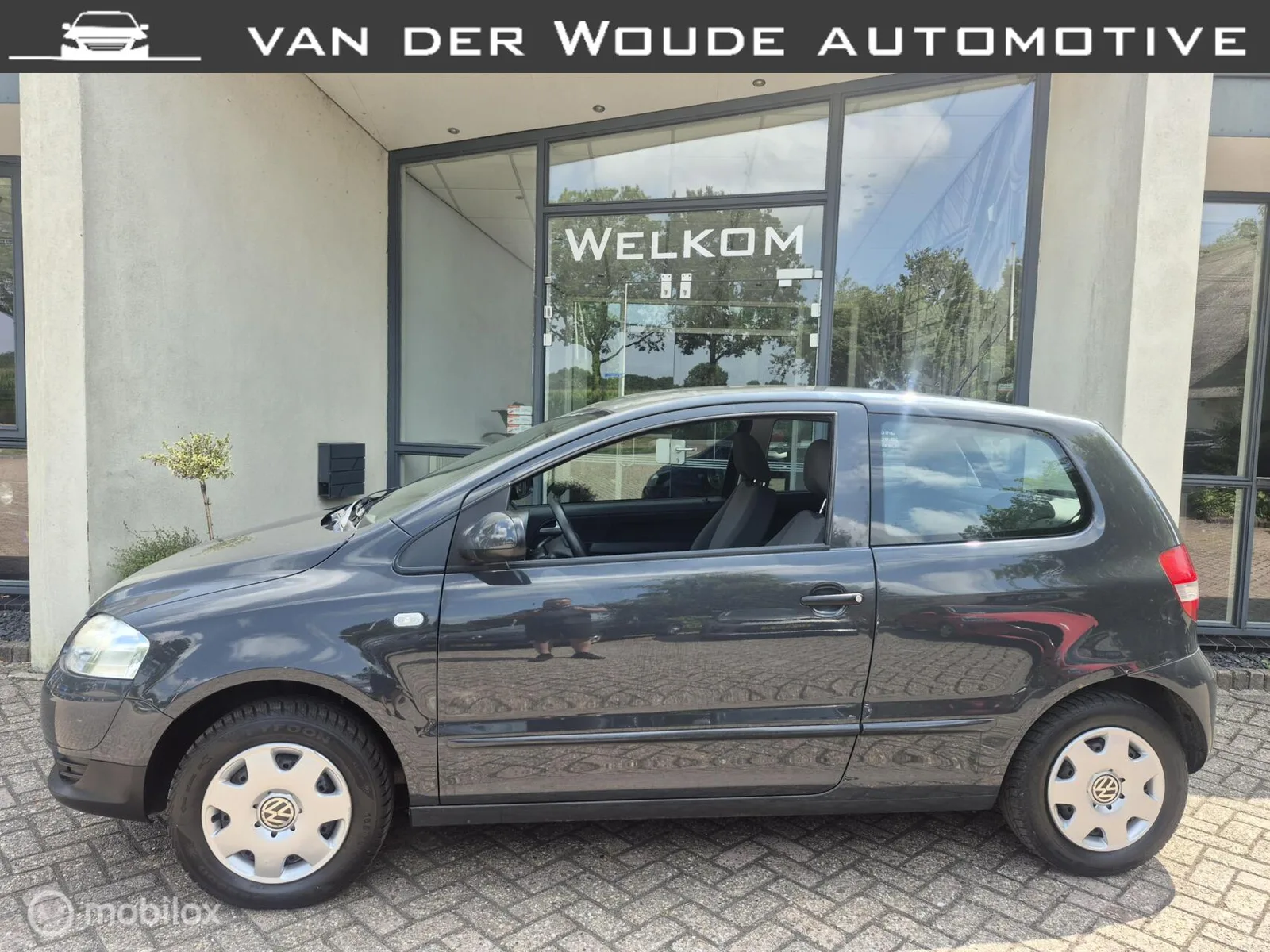 Volkswagen Fox (2009) — foto 1