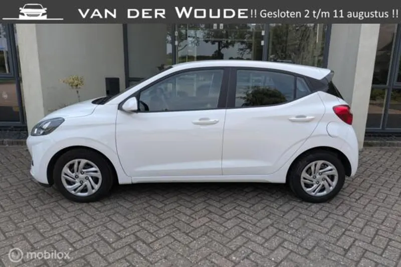 Hyundai i10 (2022)