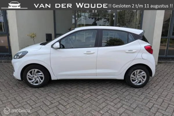 Hyundai i10 (2022) — foto 1