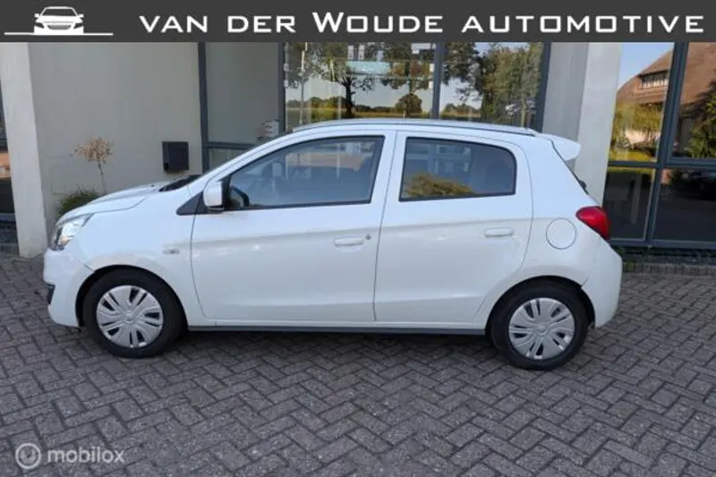 Mitsubishi Space (2019)