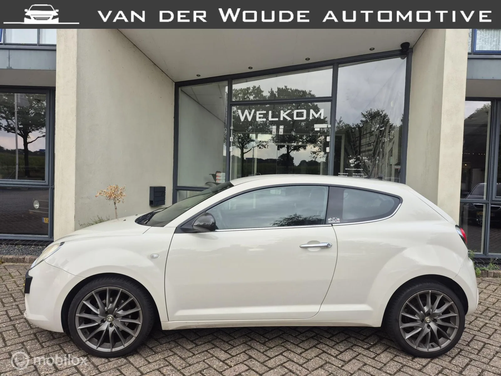 Alfa Romeo Mito (2010) — foto 1