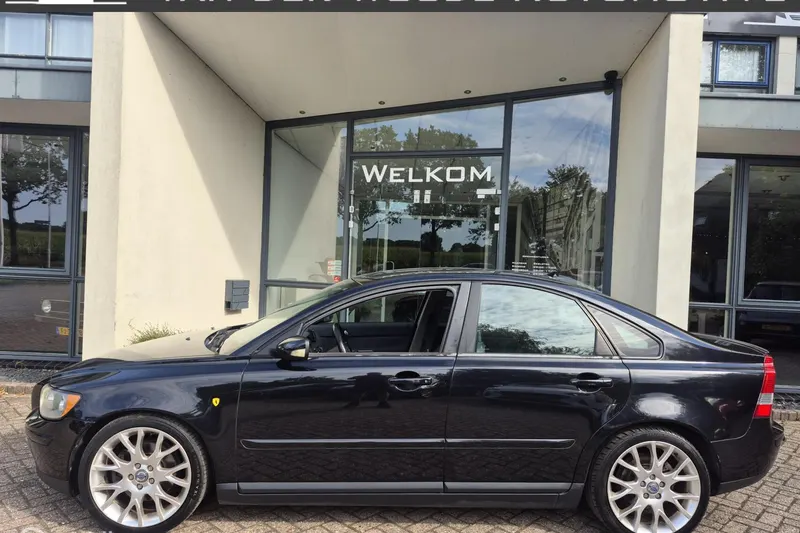 Volvo S40 (2006)