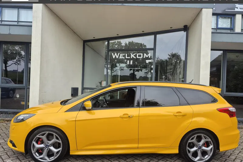 Ford Focus (2013)