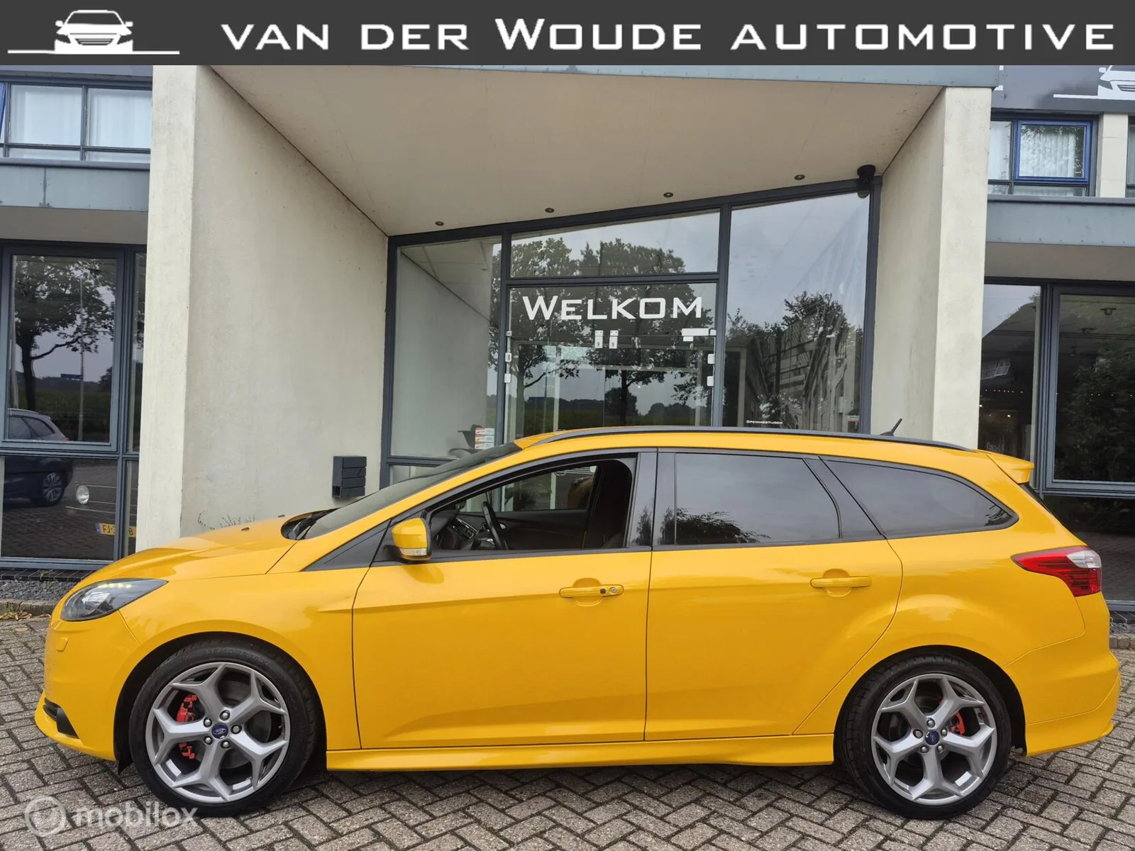 Ford Focus (2013) — foto 1
