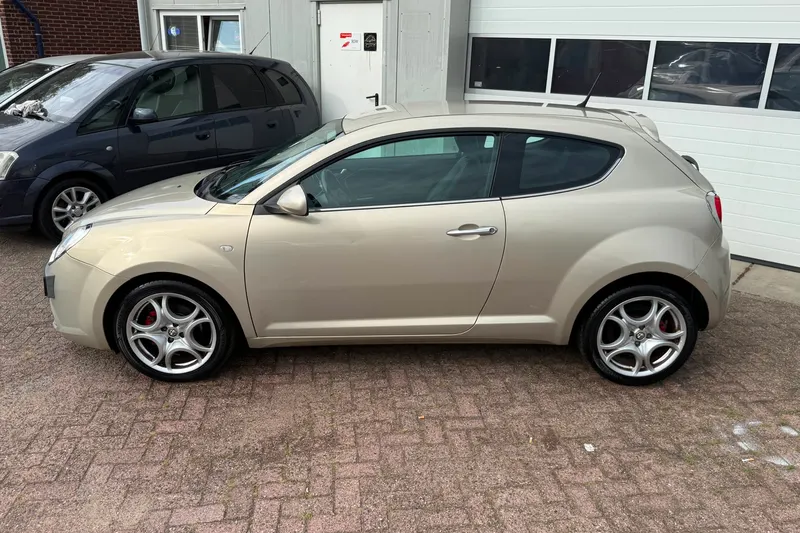 Alfa Romeo Mito (2012)