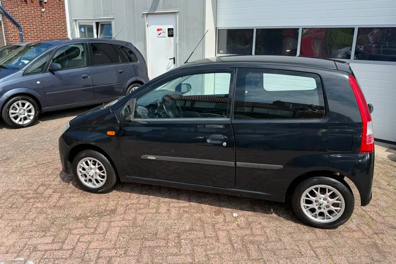 Daihatsu Cuore (2006)
