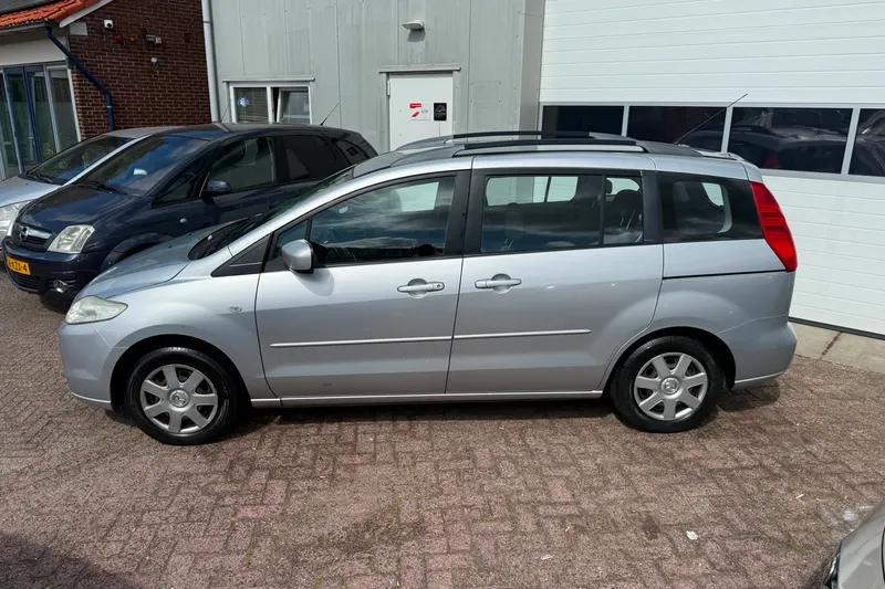 Mazda 5 (2008)
