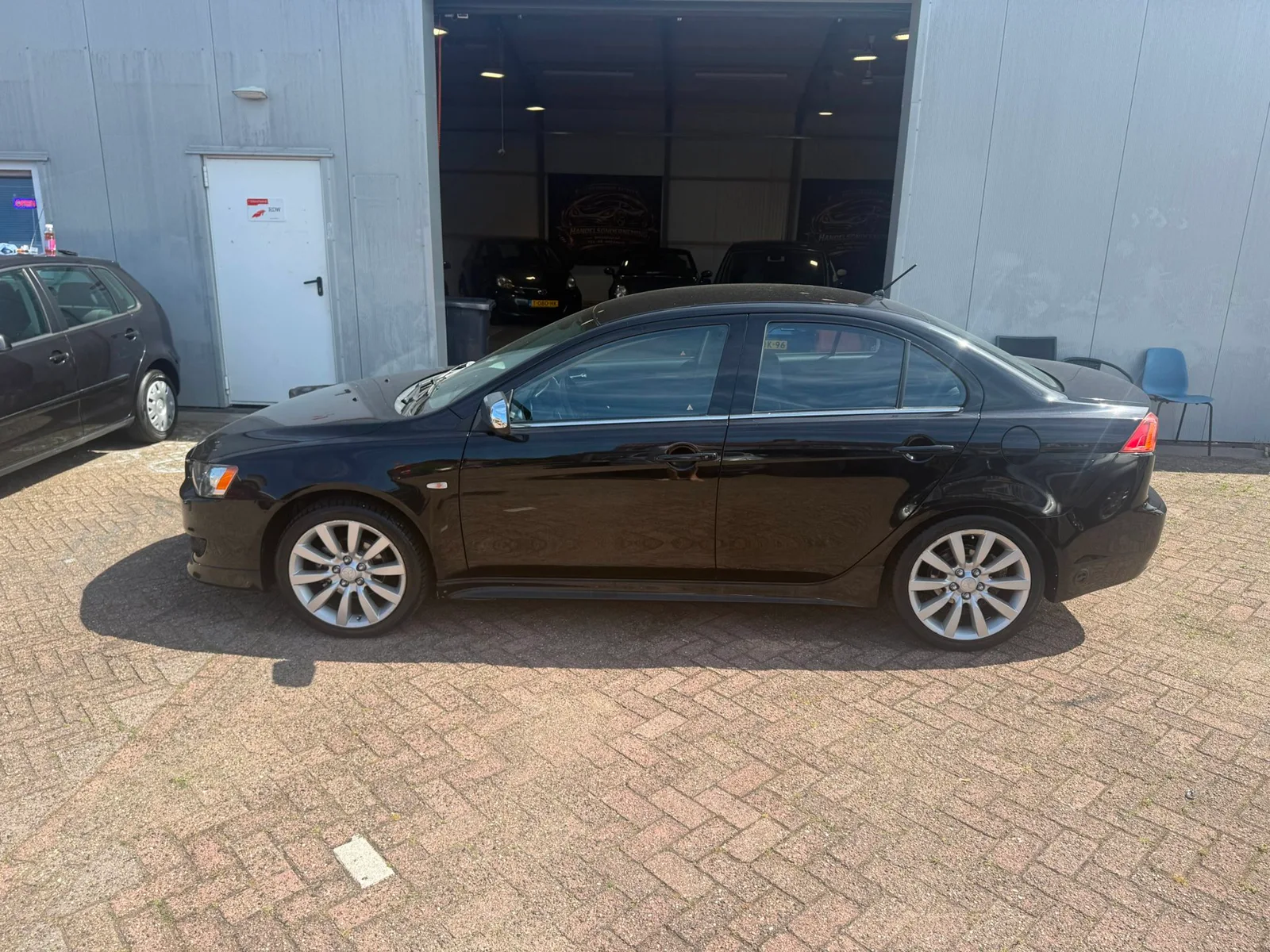 Mitsubishi Lancer (2009) — foto 1