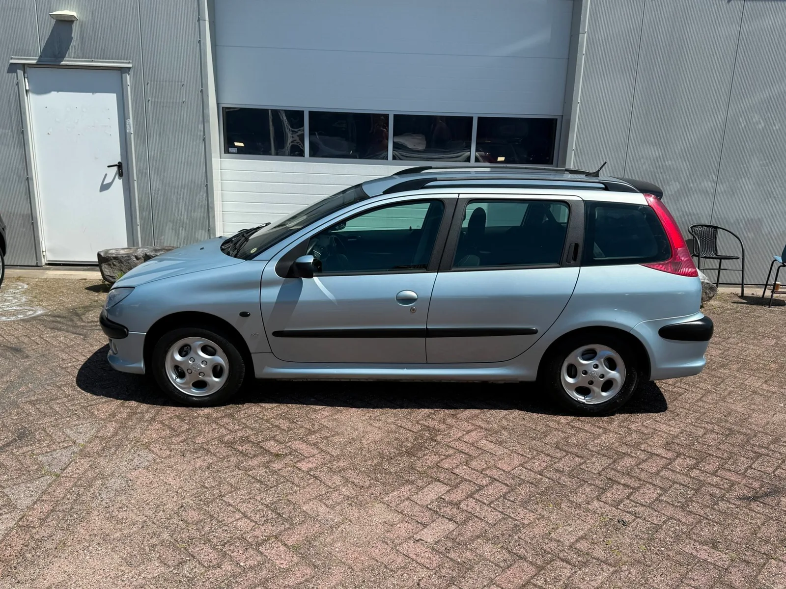 Peugeot 206 (2002) — foto 1