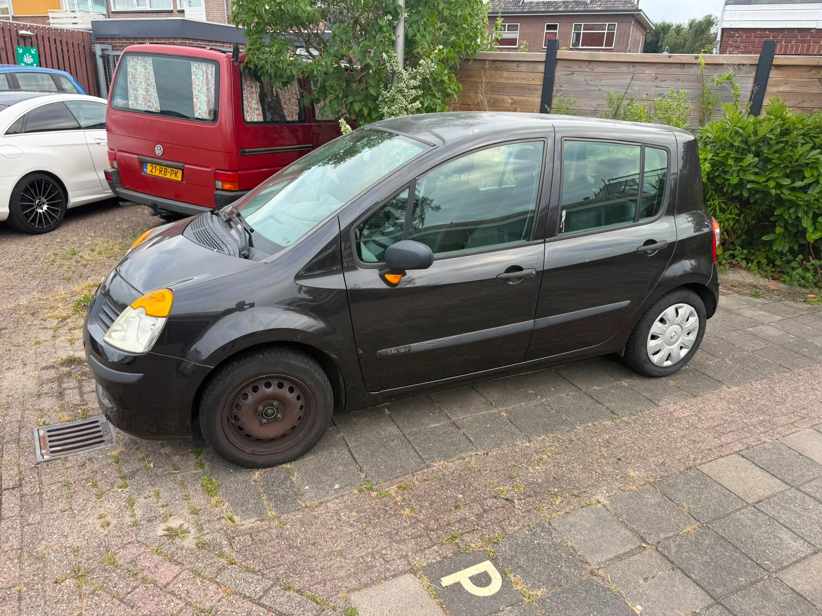 Renault Modus (2006) — foto 1