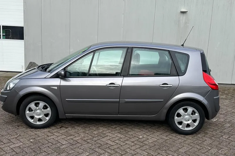 Renault Scénic (2009)
