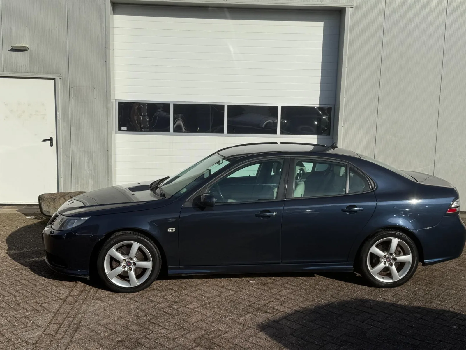 Saab 9-3 (2009) — foto 1