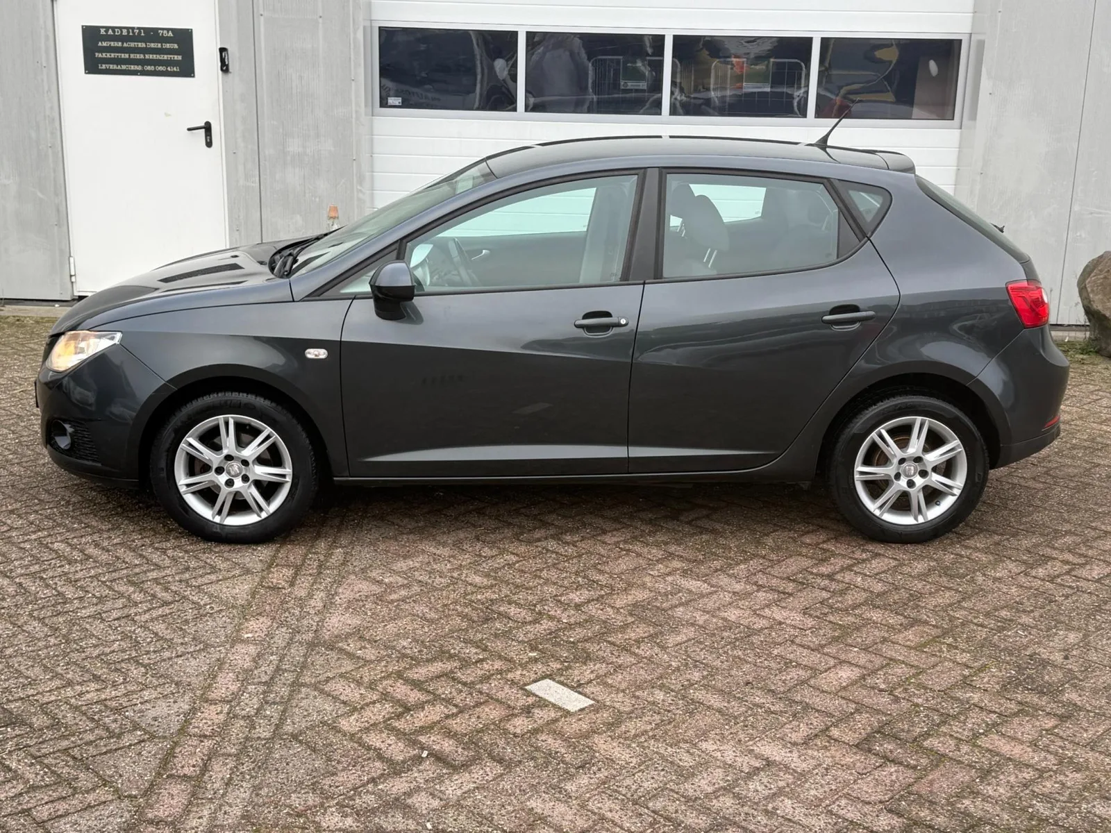 SEAT Ibiza (2010) — foto 1