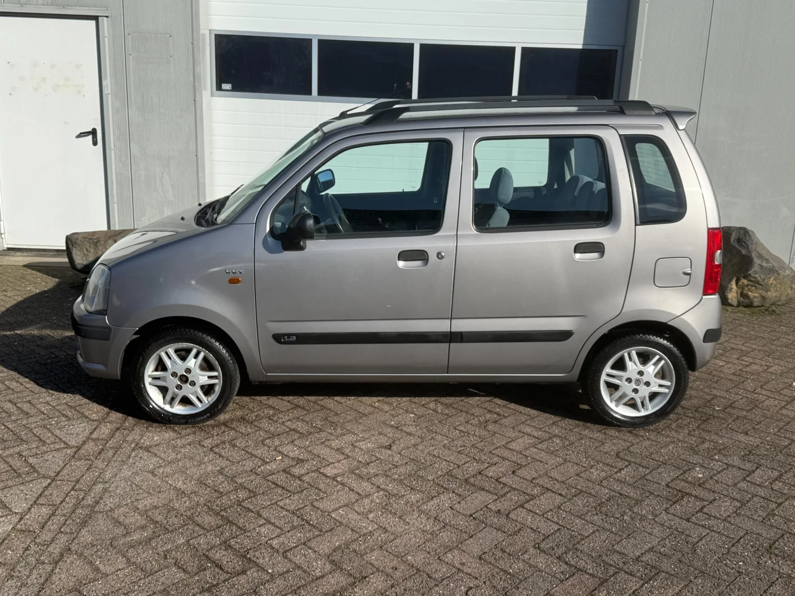 Suzuki Wagon R+ (2005) — foto 1