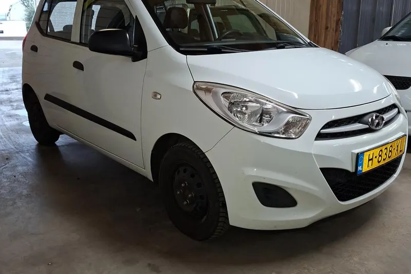 Hyundai i10 (2012)