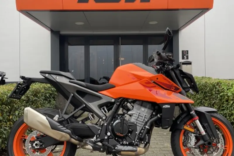 KTM Duke 990 (2024)