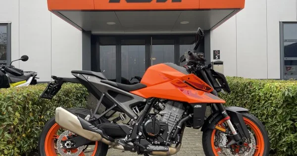 KTM Duke (2024) — foto 1