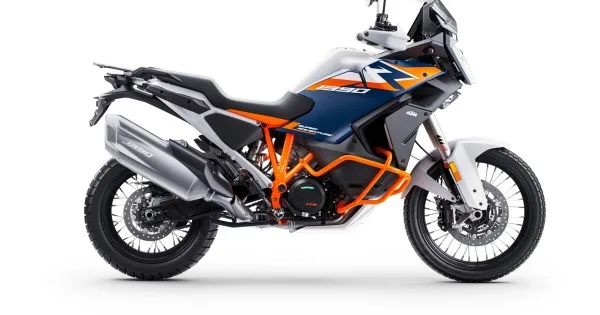 KTM Adventure 1390 (2026) — foto 1