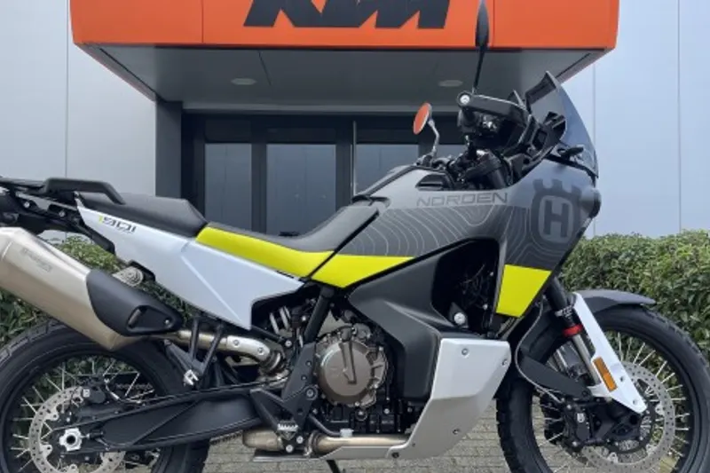 Husqvarna Norden 901 23 (2023)