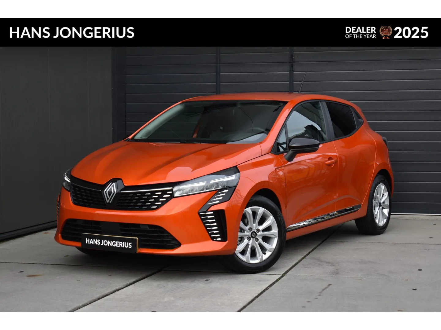 Renault Clio (2024) — foto 1