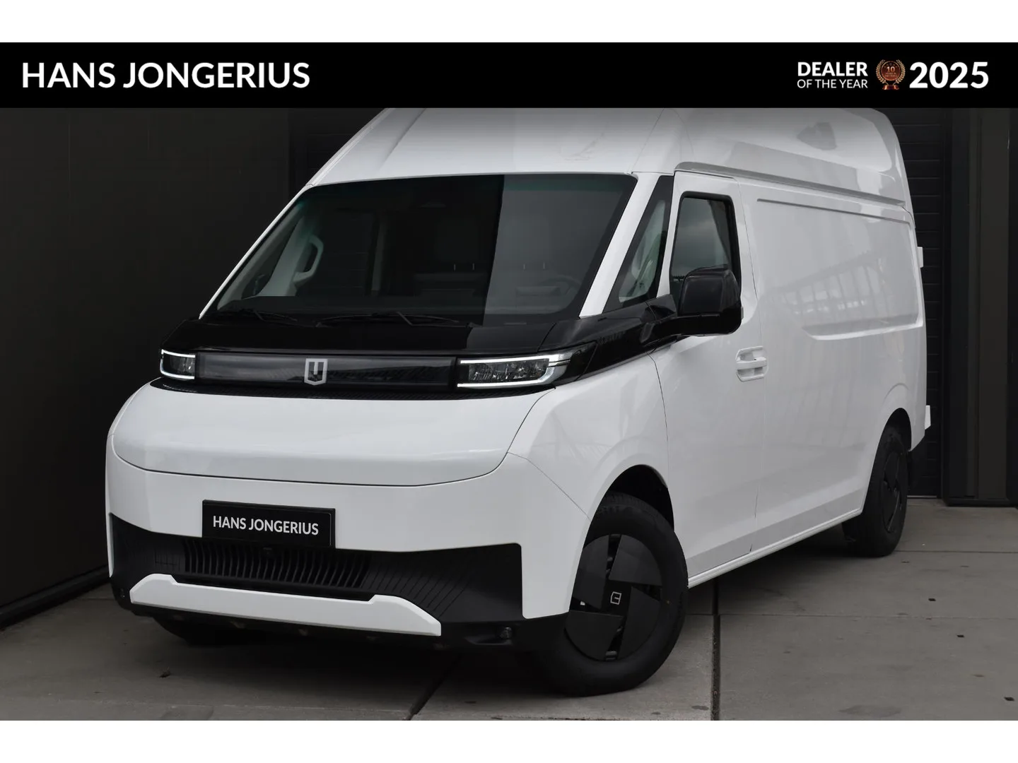 Farizon SV (2026) — foto 1