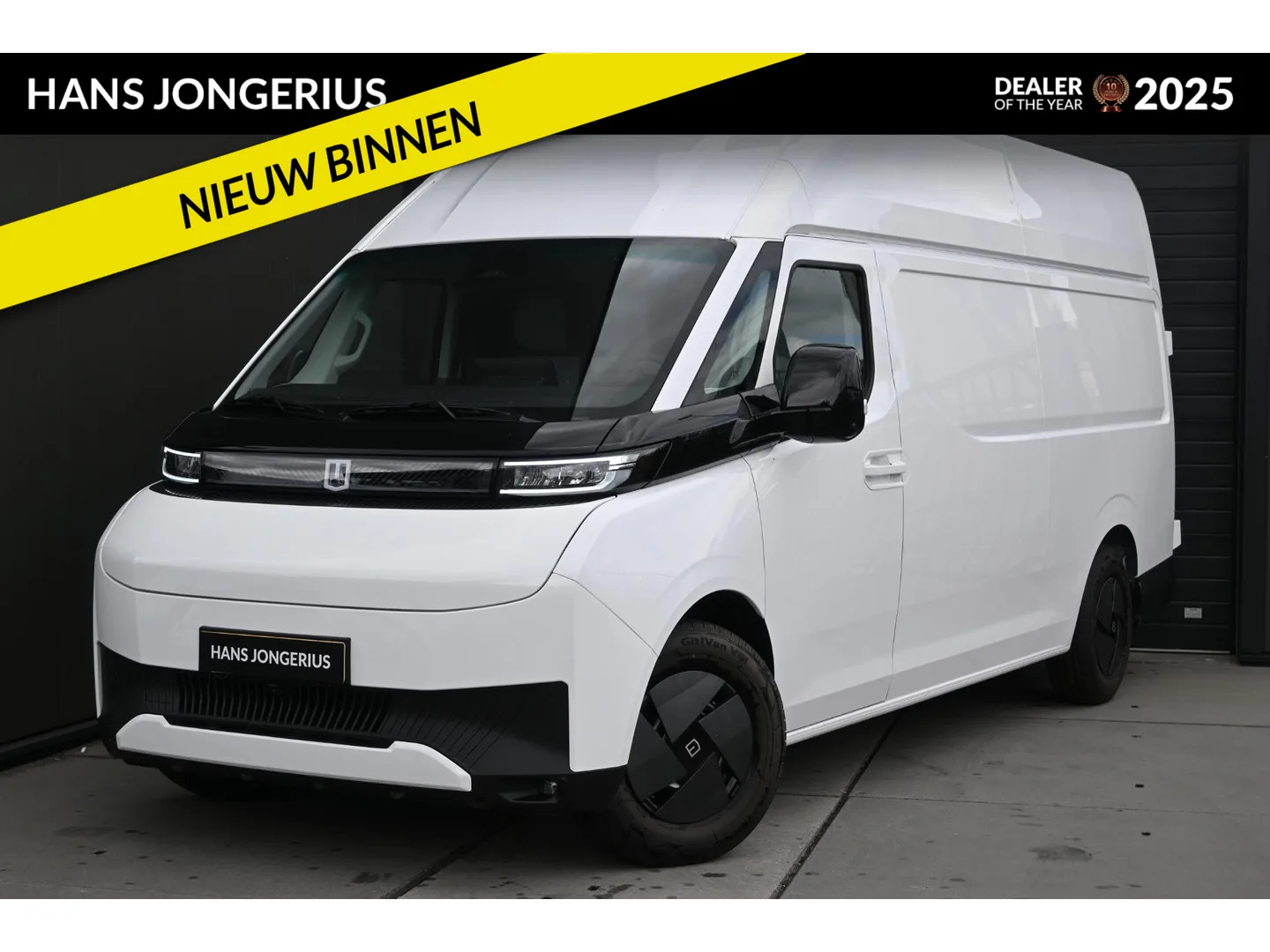 Farizon SV (2026) — foto 1