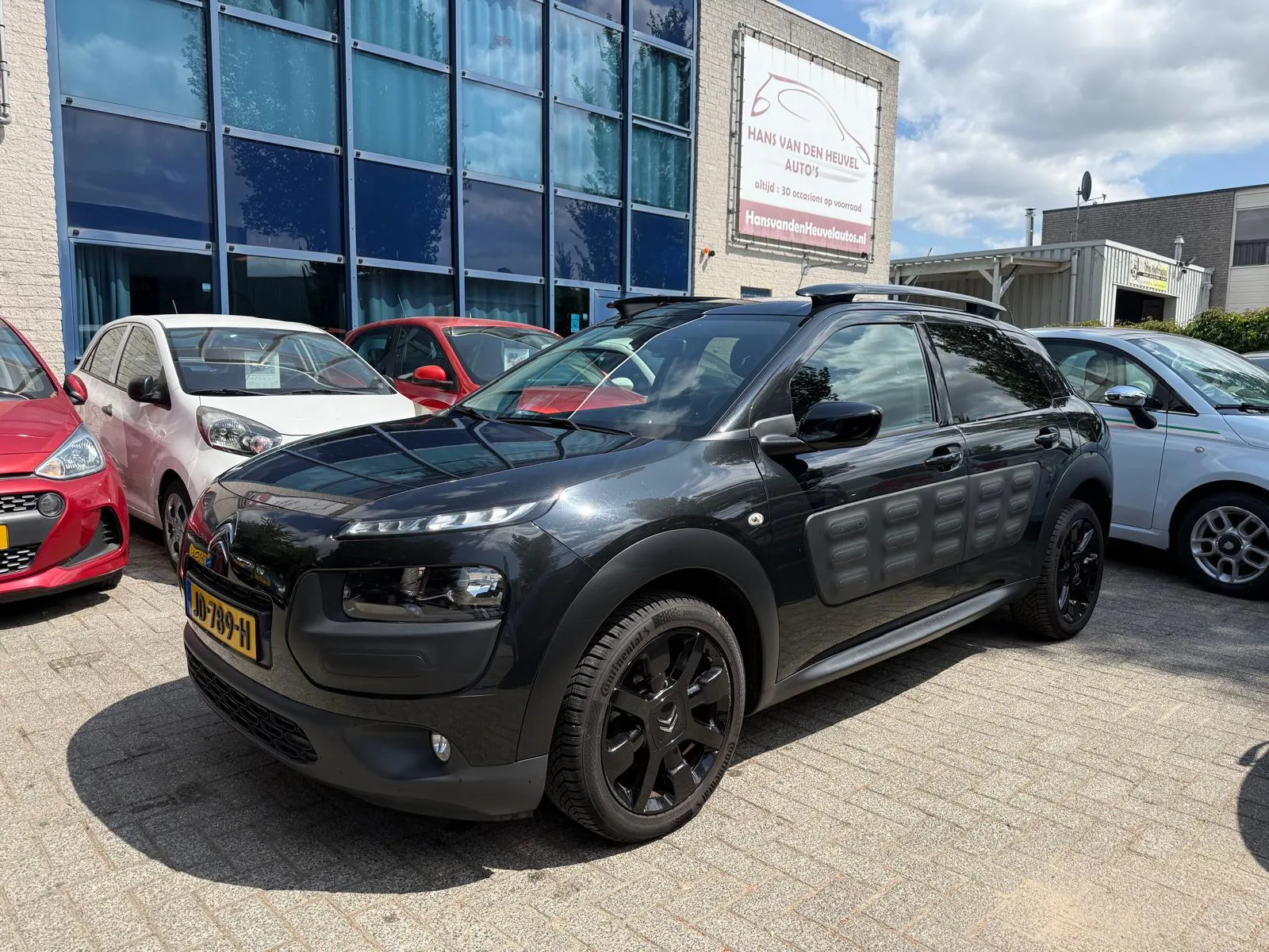 Citroën C4 Cactus (2016) — foto 1