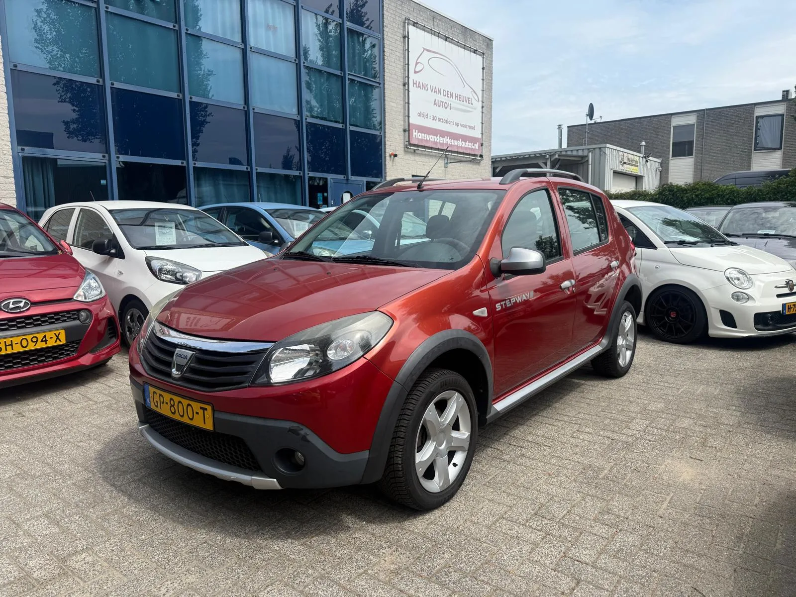Dacia Sandero (2010) — foto 1