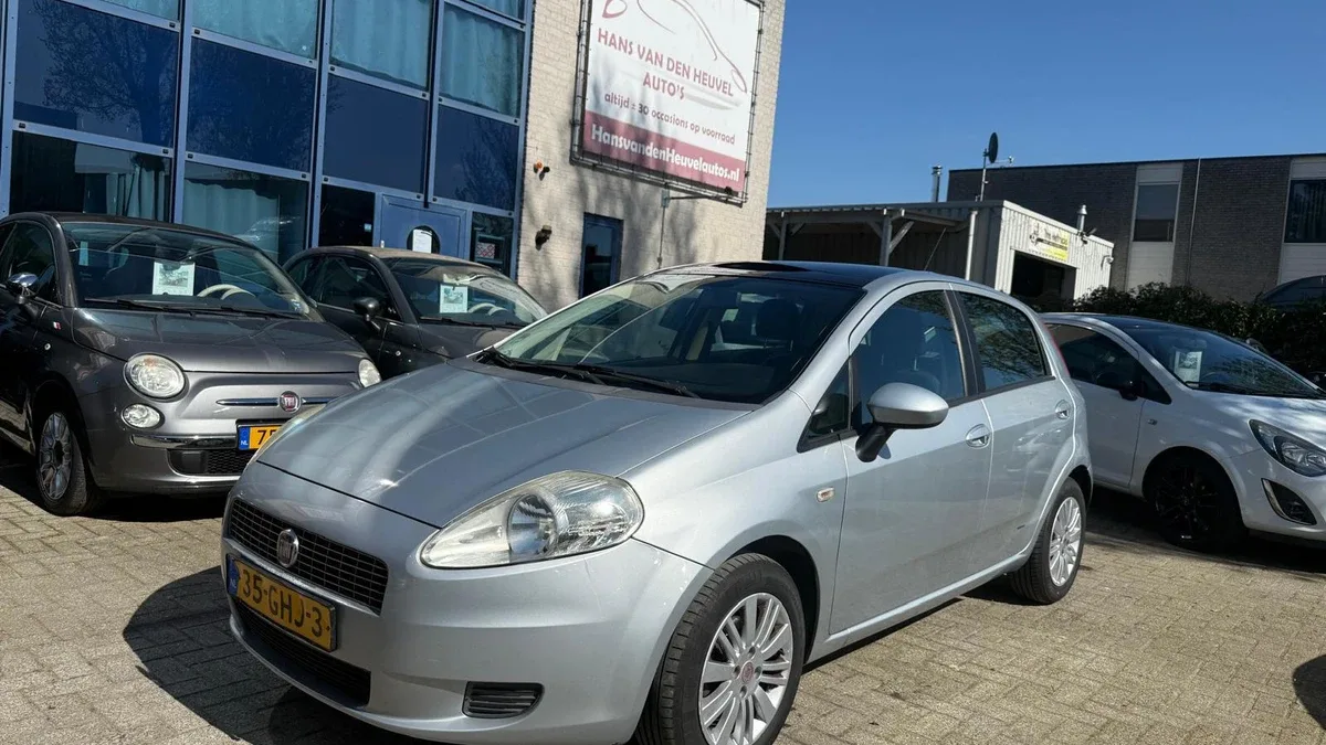 Fiat Grande Punto (2008) — foto 1