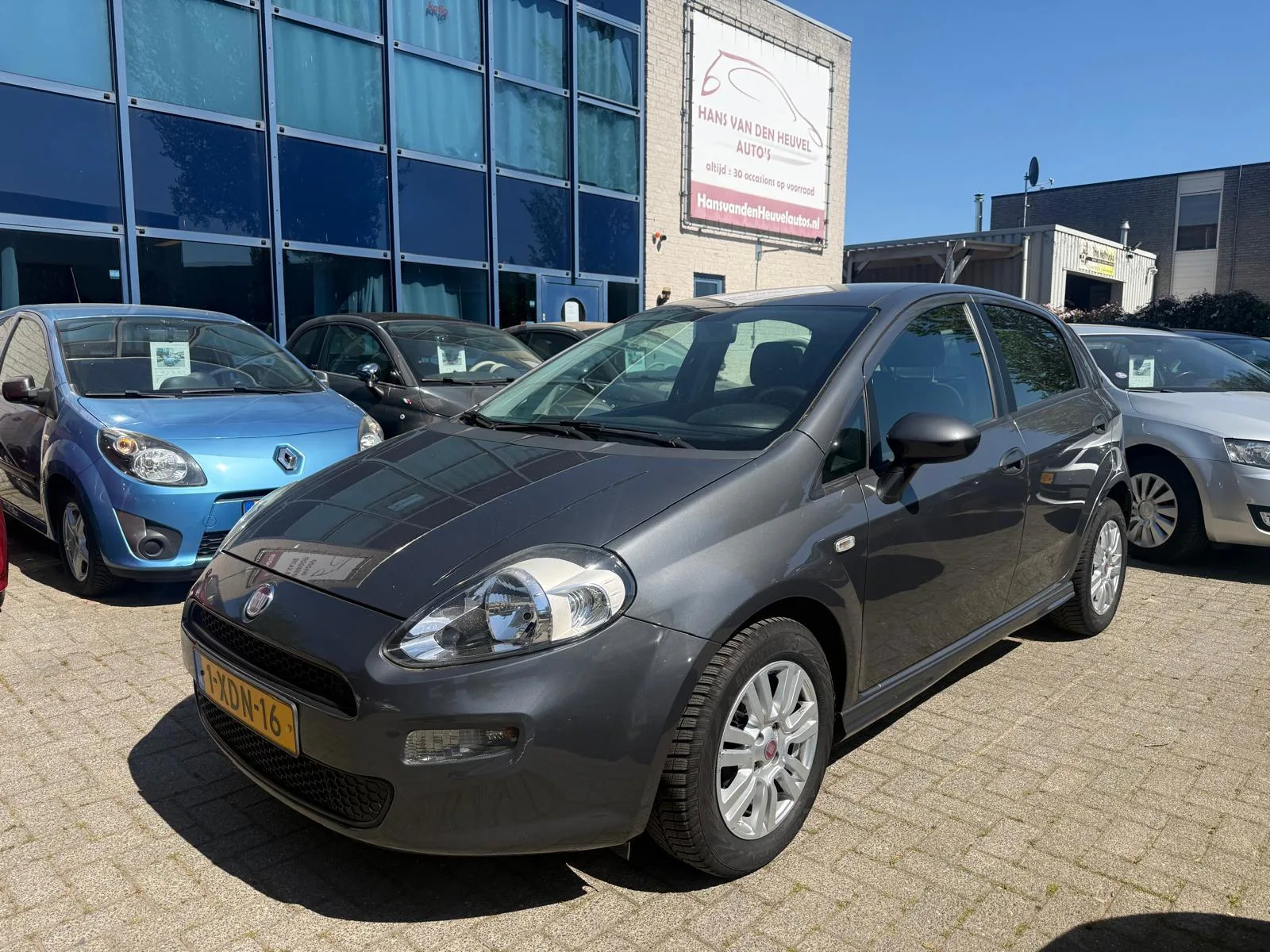 Fiat Punto (2014) — foto 1
